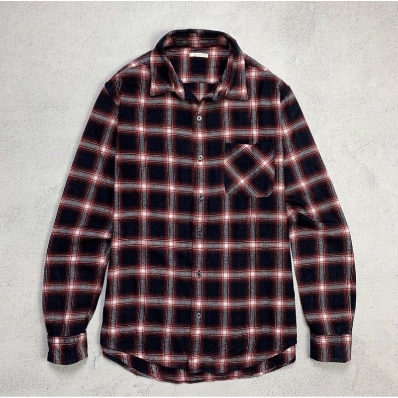 เสื้อเชิ้ตผ้าสักหลาด GU WS010