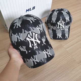 พร้อมส่ง MLB Argyle monogram structured Ball Cap logo NY หมวกสีดำ ⚫️⚫