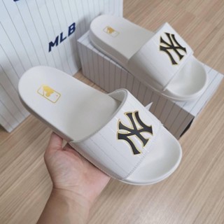 พร้อมส่ง MLB New Mound NY รองเท้าแตะสีขาว 🤍🤍 สีดำ 🖤🖤 NY แตะหนัง PU