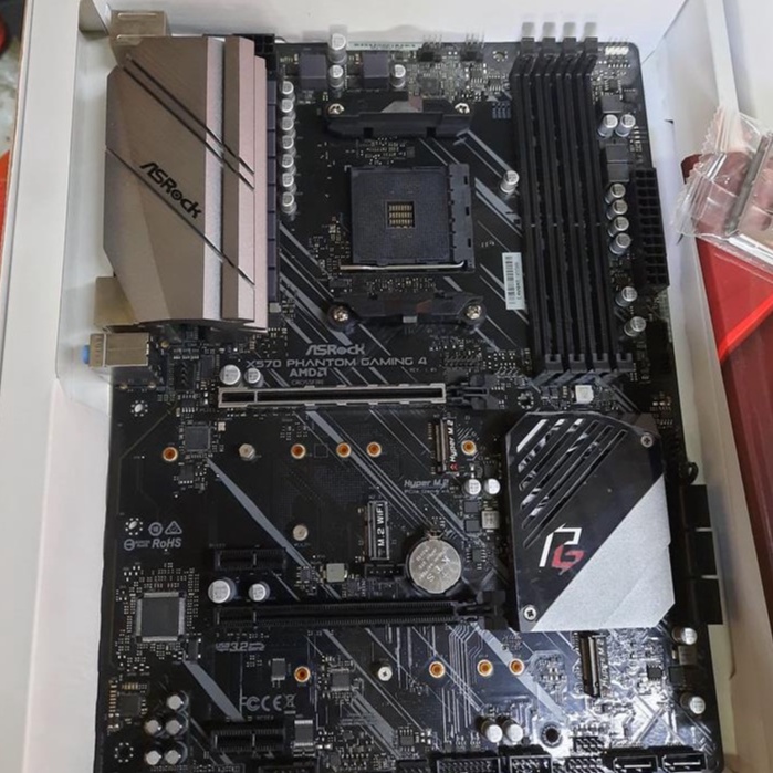 เมนบอร์ด ASRock Mainboard X570 Phantom Gaming 4 AM4