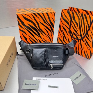 พรี​ ราคา8400 Balenciaga Superbusyกระเป๋าคาดอก กระเป๋า​คาด​เอว 92242