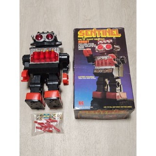 หุ่นลูกสูบ SENTINEL (ในตระกูล Saturn) The 13" Giant Walking  Robot (Made in Hong Kong)