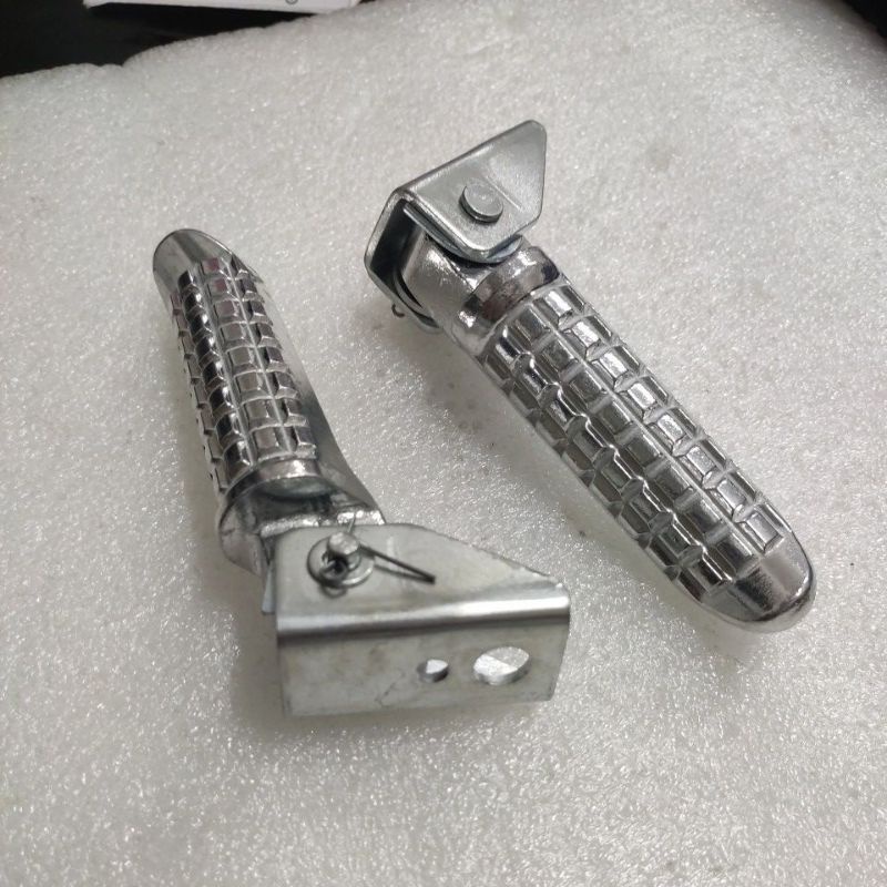 พักเท้าหลัง pijak kaki belakang พร้อมขายึด (โลหะผสม) honda ex5 ex5 dream rxz y100 y110