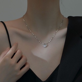 สร้อยคอคริสตัลพระจันทร์ • Crystal Moon Necklace