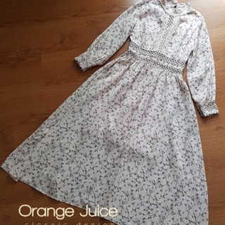 ชุดเดรสขาวลายดอก ป้าย Orange juice ไซส์ S