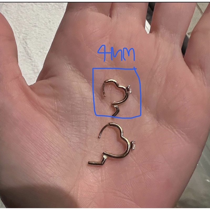 ต่างหู grumpy รุ่น crush hoop 4mm