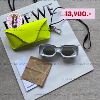 👜: New!! Loewe Sunglasses ‼️ก่อนกดสั่งรบกวนทักมาเช็คสต๊อคก่อนนะคะ‼️