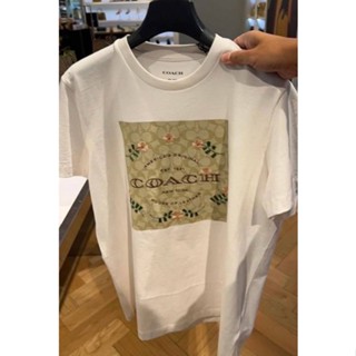 เสื้อยืด สีขาว New Coach Signature T Shirt In Organic Cotton(l) อก 44 นิ้ว