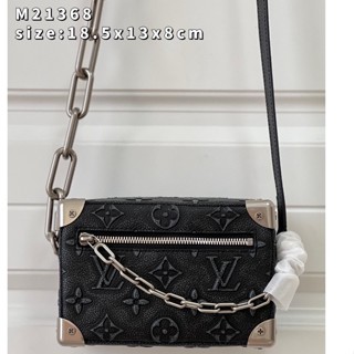 พรี​ ราคา8100 Lv Louis Vuitton mini Soft Trunk M21368 หนังวัว กระเป๋าโซ่ กระเป๋าสะพาย18.5*13*8cm