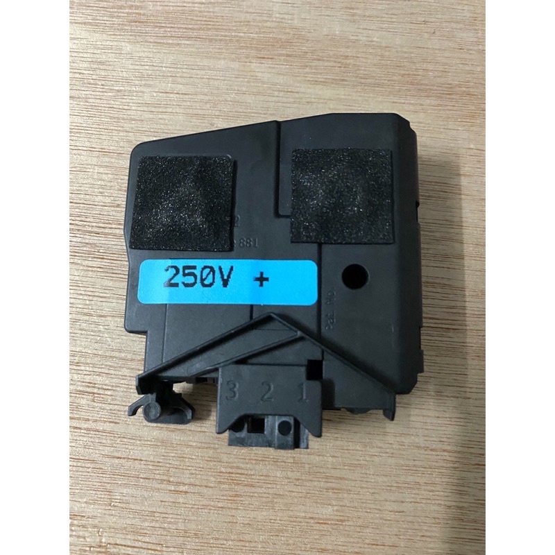 SAMSUNG สวิตช์ประตูเครื่องซักผ้าสี่เหลี่ยมล็อคประตูเครื่องซักผ้าซัมซุง