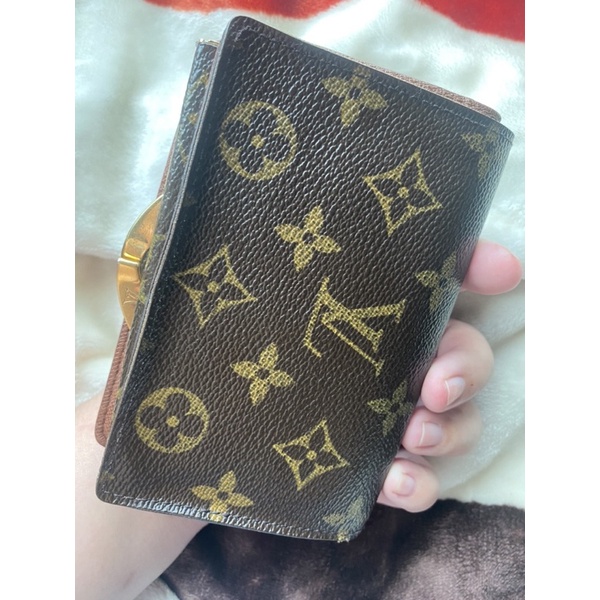 LV กระเป๋าสตางค์ใบเล็กหลุยส์แท้ มือ 2