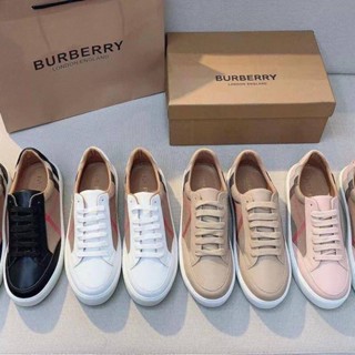 BURBERRY รองเท้าผ้าใบลําลอง ส้นแบน พื้นนิ่ม สวมใส่สบาย สีขาว สไตล์คลาสสิก สําหรับสุภาพสตรี