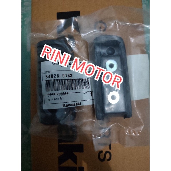 ยางพักเท้าหน้า ER6N ER6 N ER6F ER6 F คู่เดิม