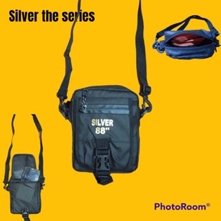 Volcom ถุงเงิน SLING SILVER SLING BAG SILVER SLING BAG กันน้ํา