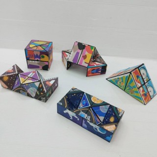 Magnetic Cube แม่เหล็กพับลายกลับได้หลากหลาย สีสด