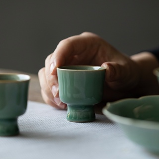 Yue Kiln Celadon ชุดถ้วยชาเซรามิค ระดับไฮเอนด์ ของใช้ในครัวเรือน