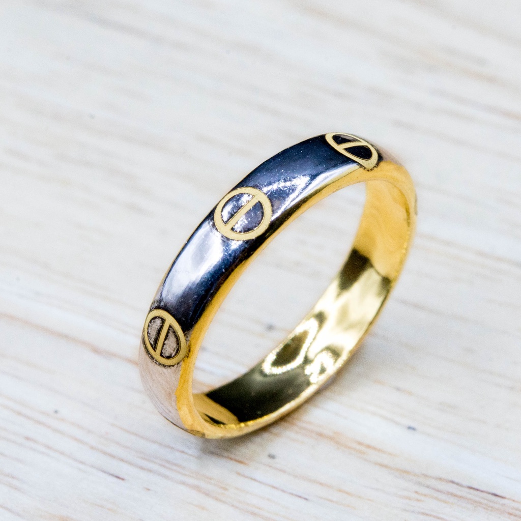 YHLG แหวนทองปลอกมีดรุ้งเลเซอร์ชุบสี  น้ำหนักหนึ่งครึ่งสลึง
