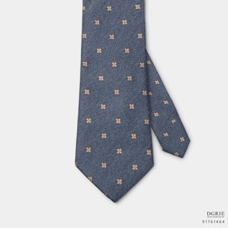 Navy cream Flower Necktie-เนคไทดอกไม้สีครีม