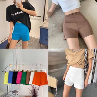 Biker shorts กางเกงขาสั้นผ้านิ่มเป็นทรงเอวสูงเนื้อหนาผ้าไม่บางยืดเยอะ
เก็บทรงตามตัว กระชับ สำหรับสาวยุคใหม่