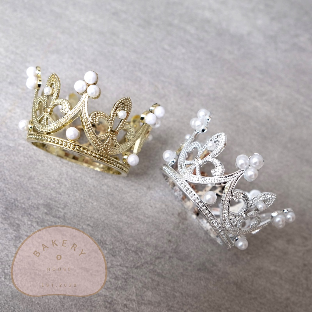 D.5 SMALL CAKE DECORTATION CROWN TOPPER / GOLD SILVER CROWN CAKE ท็อปเปอร์พลาสติก / 2 ชิ้น
