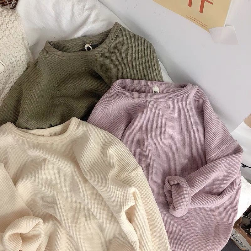 เสื้อแขนยาววาฟเฟิลเด็ก สีทึบ ทรงหลวม ใส่สบาย เหมาะกับฤดูใบไม้ร่วง