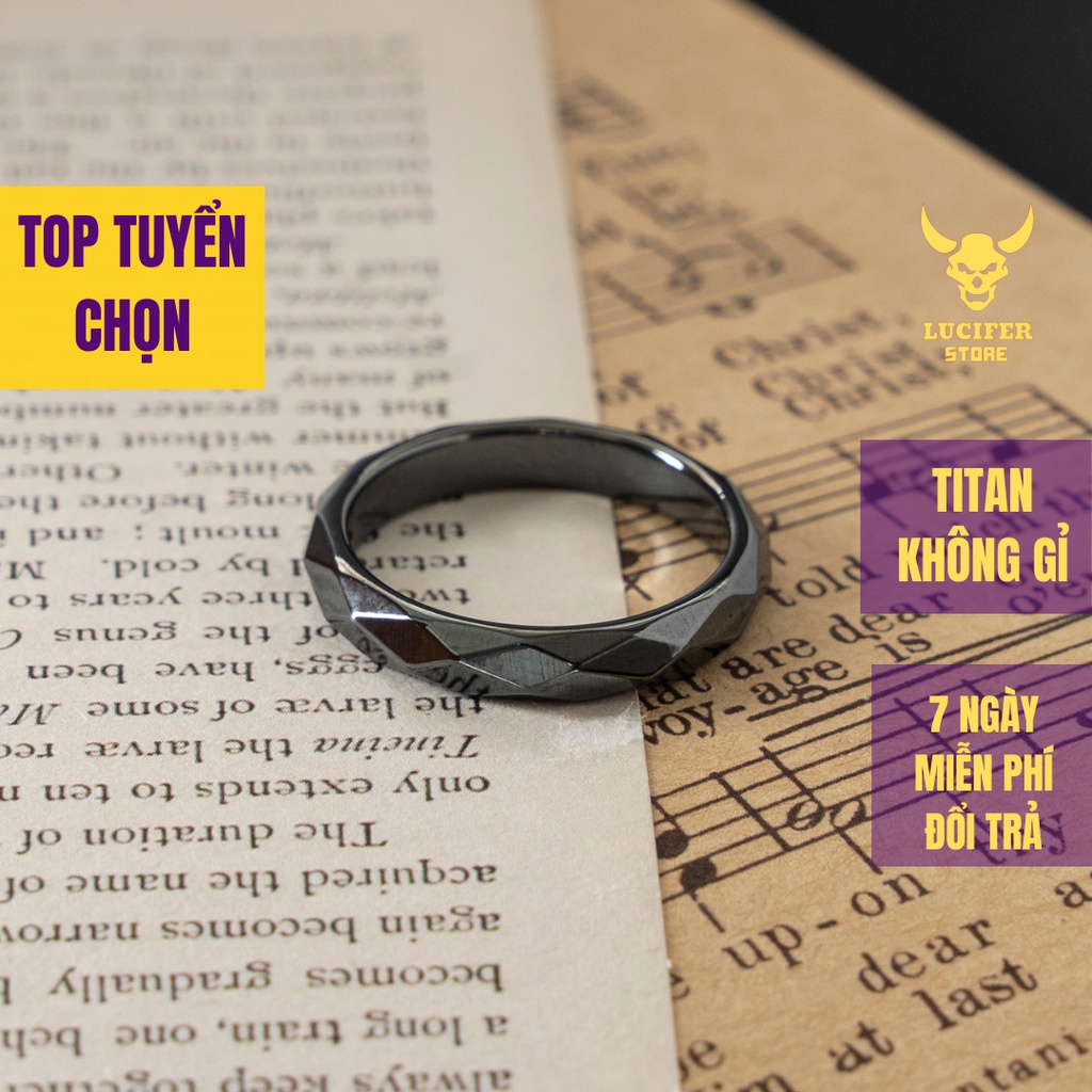 Smooth Silver แหวนผู้ชายบุคลิกภาพที่สวยงาม Unisex HipHop Basic Cool 4T แหวน Lucifer Store ไทเทเนียมแ