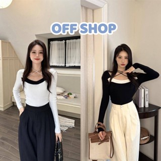 OFF SHOP พร้อมส่ง (OFF-47197) เสื้อไหมพรมครอปแขนยาว ดีเทลสายคล้องคอเก๋มาก