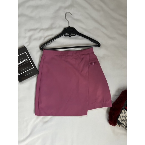 กระโปรงกางเกงขาสั้นRuby skrit เเบรนด์Riley.apparels