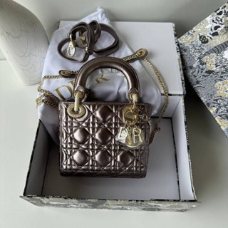 Mini Lady Dior Bag Original Lamb skin 17 cm. สีโรสโกลด์ สวยหรูมากๆ ใส่ i phon pro max