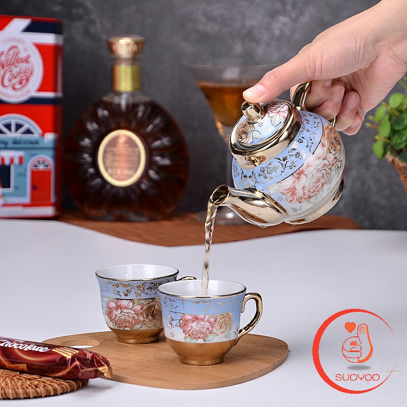 ชุดกาน้ำชาเคลือบทอง เพ้นท์ลายดอกไม้ 4 ถ้วย 1 กาน้ำชา เป็นเซตของขวัญ ของปีใหม่  Tableware