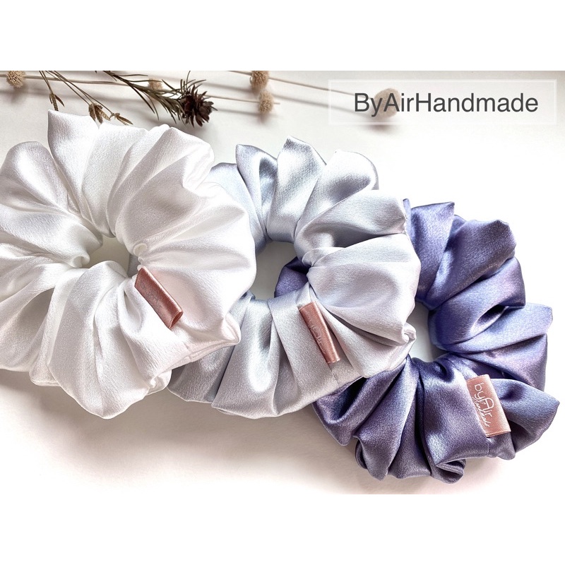 SCRUNCHIES ยางมัดผมโดนัท ผ้าซาติน ขนาดใหญ่ size•L 5.5" ผ้าซาตินเนื้อดี มัดแน่น ไม่กินผม