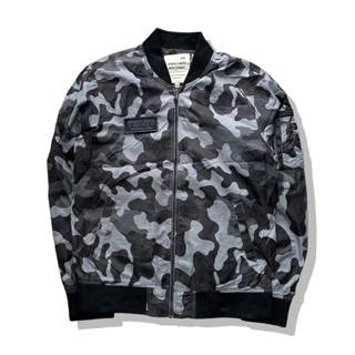 URBAN CREW Camo Bomber Jacket รอบอก 42”