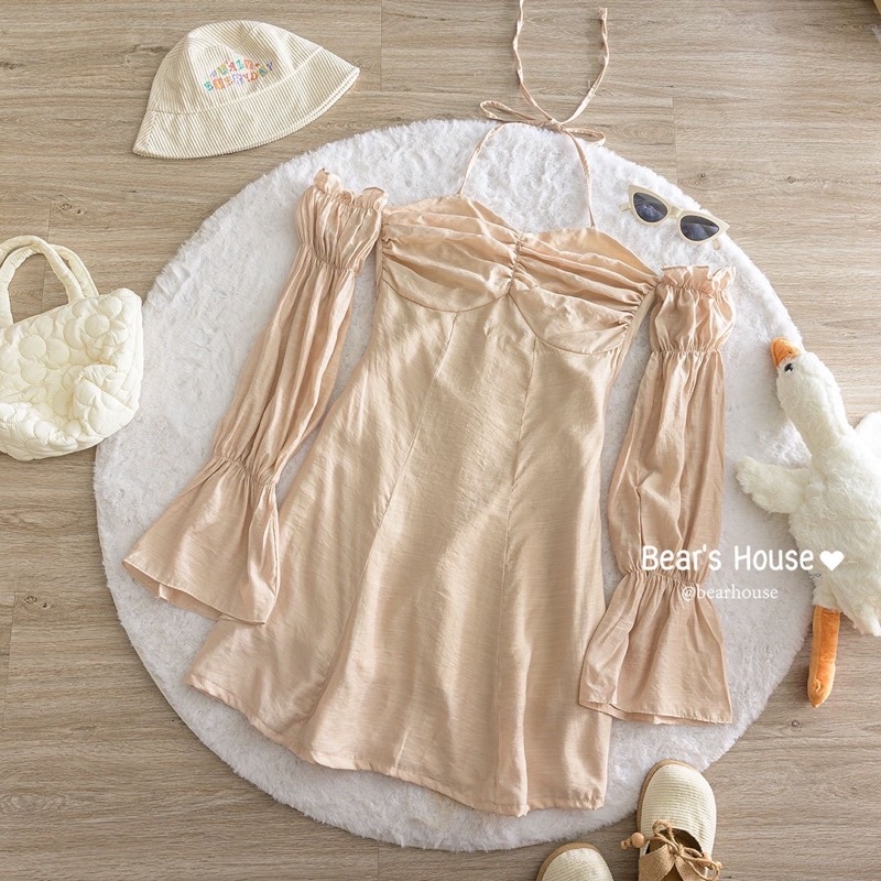 Nutty Minidress เดรสเเขนยาว เเต่งจีบอก ป้ายBearhouse