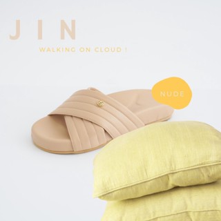 PUFFSHOES.OFFICIAL : JIN WALK Nude