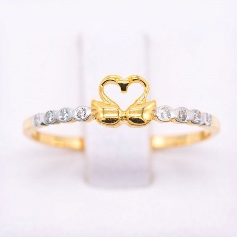 Happy jewelry แหวนหงส์คู่ ประกบกันเป็นรูปหัวใจ แหวนเพชร แหวนทองเพชรแท้ ทองแท้ 37.5% ME615