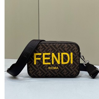 พรี​ ราคา7300 FENDI 8587 กระเป๋าสะพาย กระเป๋าสะพายไหล่ กระเป๋าสะพายข้าง 23.5*5*16cm