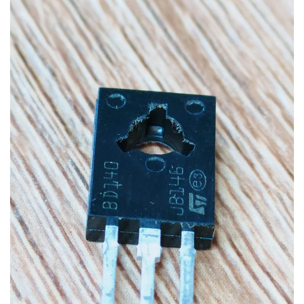 BD140 ST / BD139 ST ต้นฉบับ