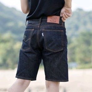 ยีนส์ กรูปรี "GUPE" ขาสั้น 15Oz. สีมิดไนท์ ผ้าริมแดง