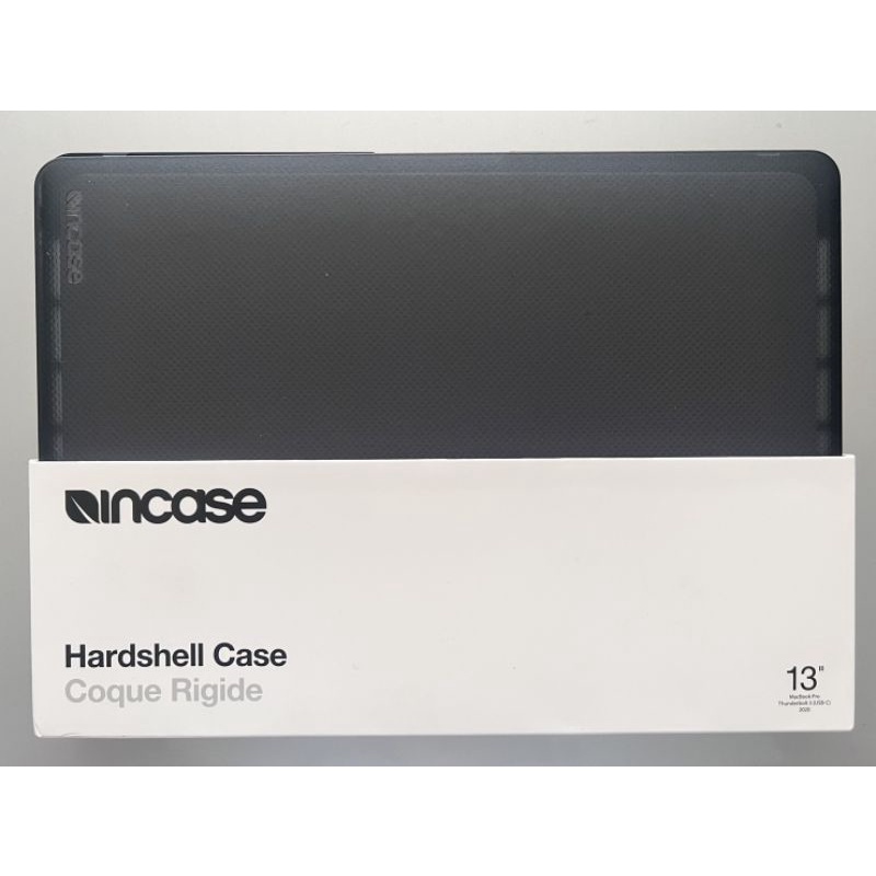 Incase 13” Hardshell Case for MacBook pro #3