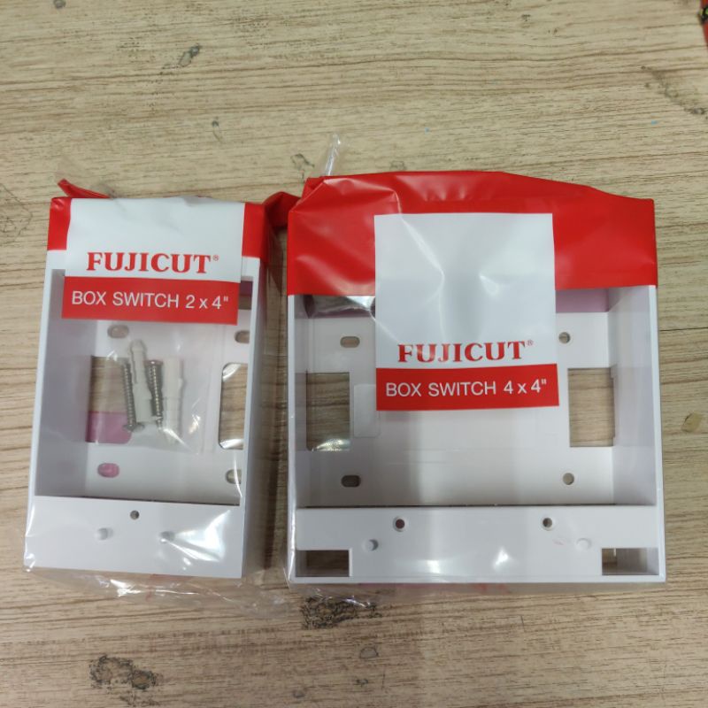 สวิตช์ ปลั๊ก ปลั๊กกราวด์คู่ ตราช้าง CHANG รุ่นขันน๊อต และ รุ่นเสียบสาย - รูปที่ 2