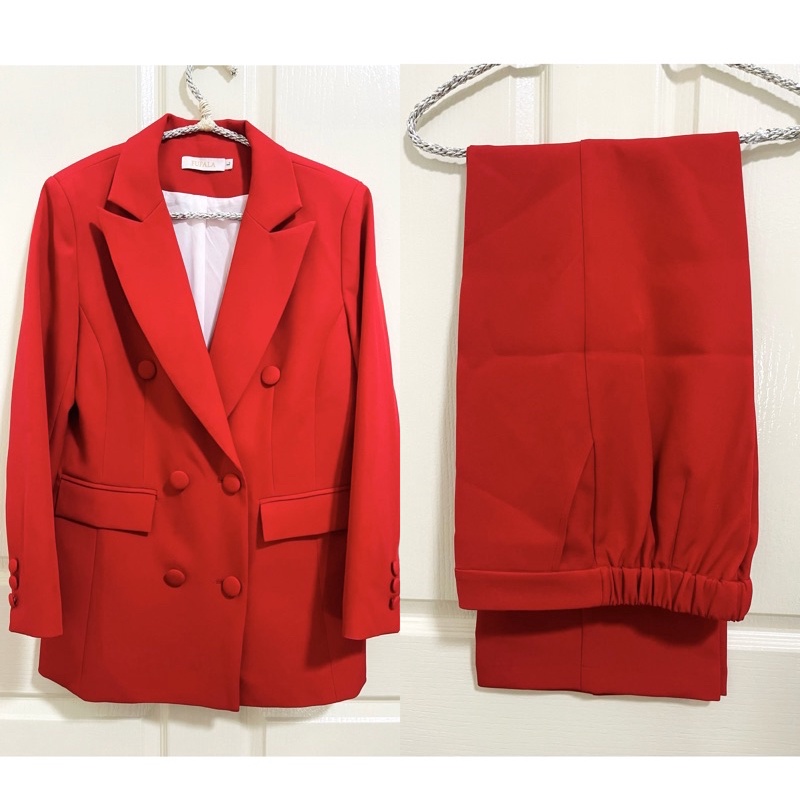 สูทแฟชั่น‼️งานป้ายFUFALA ❤️‍🔥คุ้มมากได้เป็นเซท500บาท🧨🧨ไม่เคยใส่เลยziseL