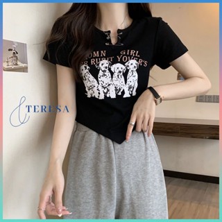 พร้อมส่ง   เสื้อยืดครอป   เสื้อครอปพิมพ์ลายสุนัข  เสื้อครอปวินเทจสีดำ  เสื้อครอปเเฟชั่น  มีเข็มกลัดที่คอ