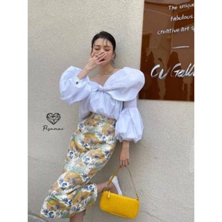 พร้อมส่ง🚩รูปวางพิ้น ถ่ายจากสินค้าจริง 🚩เสื้อปาดไหล่โบว์ใหญ่แขนพอง+กระโปรงพิมพ์ลาย pisamai