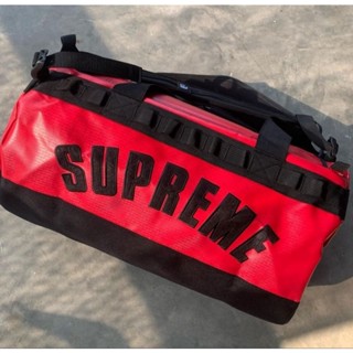 กระเป๋า Supreme × The North Face Ace Logo Small Base Camp Duffle Bag