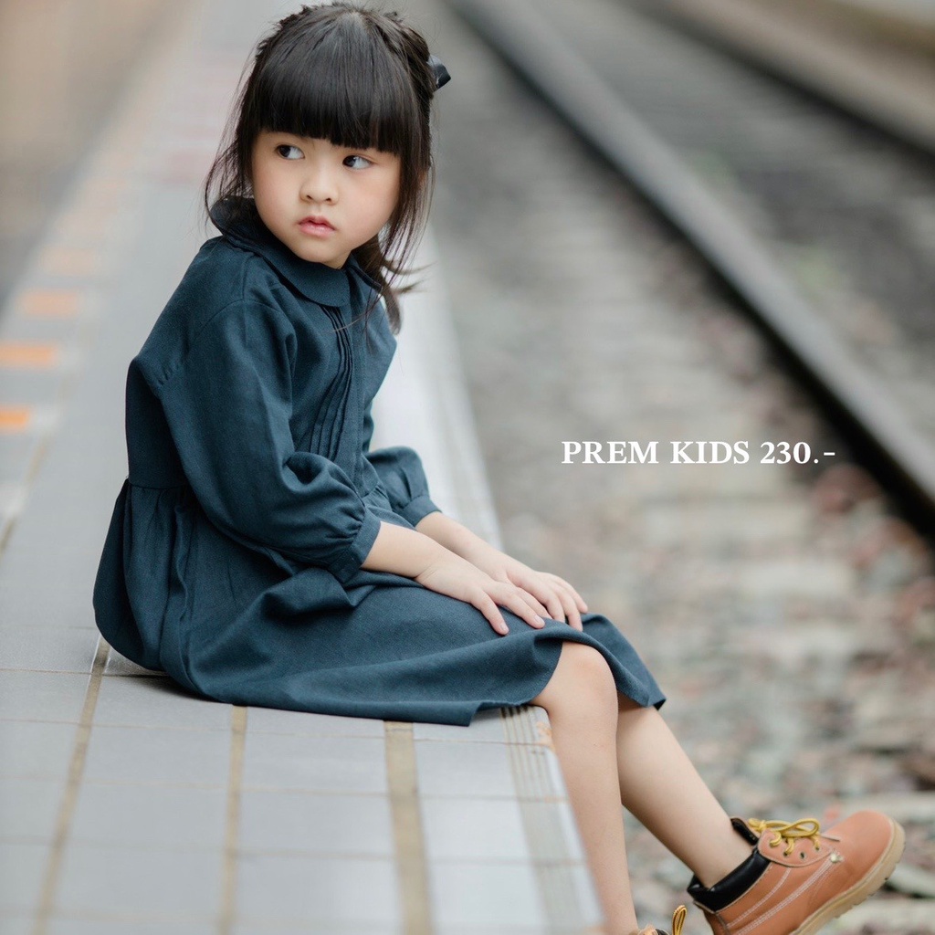 ミ 𝐊𝐈𝐃𝐒 ชุดเดรสคู่แม่-ลูก ดีเทลคอบัว แต่งจีบด้านหน้า ⟡หนาวนี้ ใส่เป็นคู่ น่ารักสุดๆ