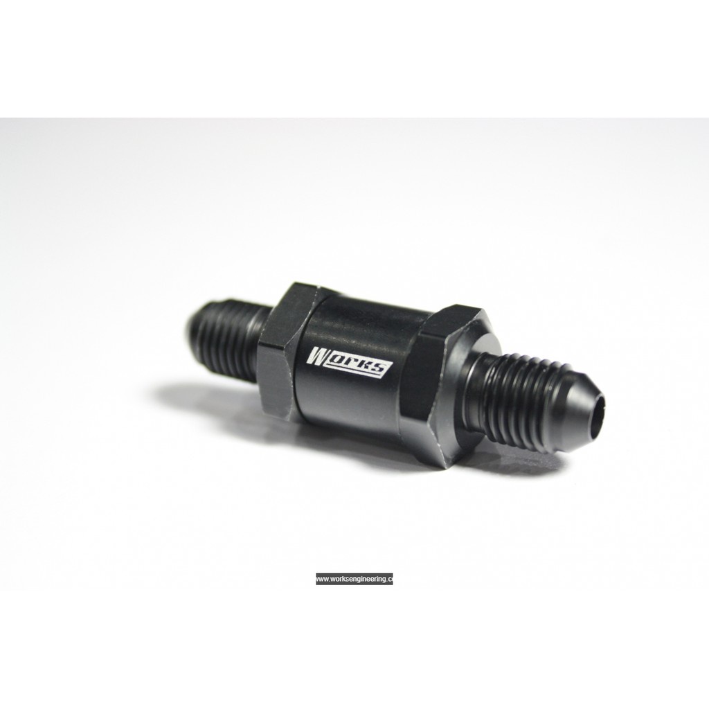 Works Engineering Turbo Oil Line Filter AN4 (สีดํา)