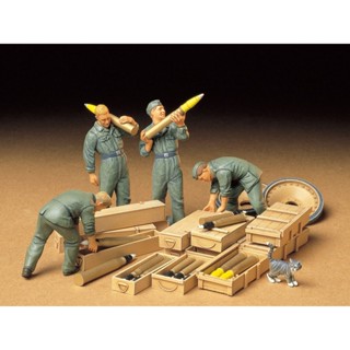 [ชุดโมเดลสเกลประกอบเอง] TAMIYA 35188 1/35 GERMAN TANK AMMO-LOADING CREW โมเดลทามิย่าแท้ model