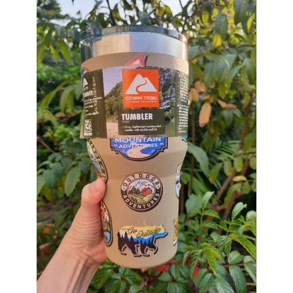 แก้ว Ozark Trail เก็บอุณหภูมิร้อน-เย็น ขนาด 32 oz. พร้อมฝาปิดหนา 2 ชั้น ลวดลาย Outdoor Adventures นำ