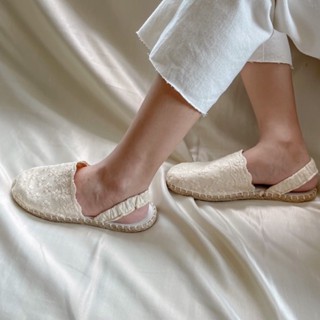 รองเท้ารัดส้นลายลูกไม้ ครีมออฟไวท์ Espadrilles Slingback-Lace Handmade