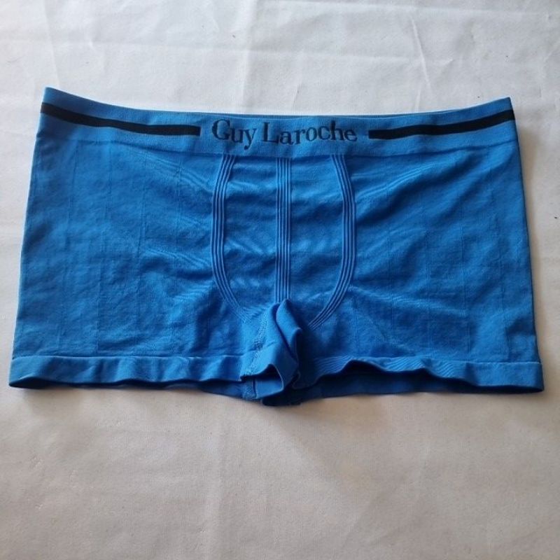 Guy Laroche Boxerบ็อกเซอร์ชายมือสอง

🩳 เนื้อผ้าผสม
Microfiber 93%
Lycra 7%

📍SIZE
XL เอว 32-36"